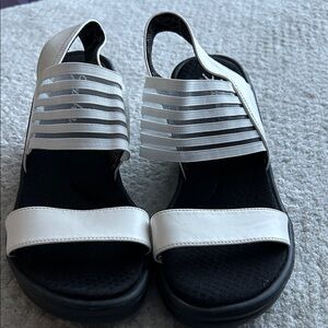 Skechers White and Black Women's Sandals